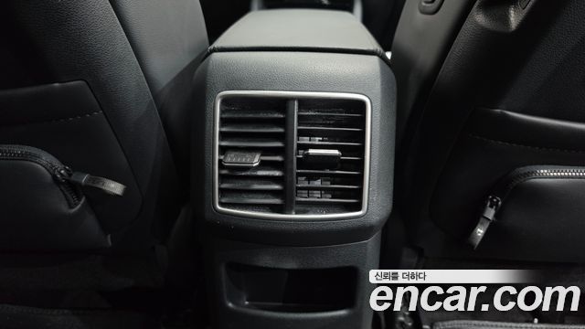 Kia Sportage (V) Gasoline 1.6 Turbo 2WD 30TH Edition 2024 — фото 40