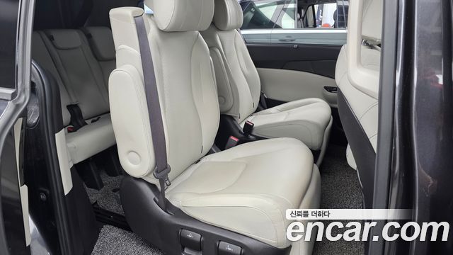 Kia Carnival (IV) Diesel 7-Seater Noblesse 2021 — фото 11