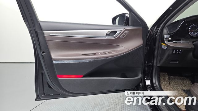 Hyundai Grandeur (IG) 3.0 LPi Exclusive 2020 — фото 24
