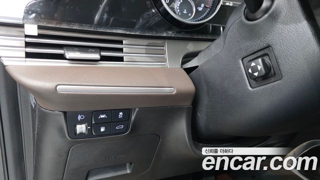 Hyundai Grandeur (IG) 3.0 LPi Exclusive 2020 — фото 28