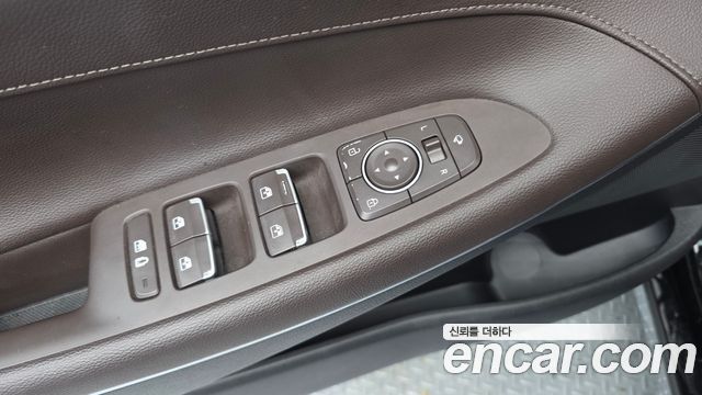 Hyundai Grandeur (IG) 3.0 LPi Exclusive 2020 — фото 34