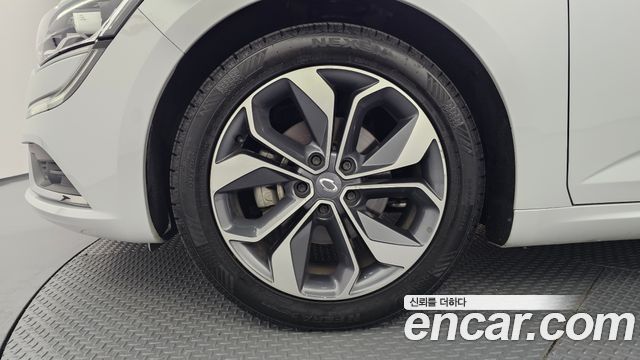 Renault Korea SM6 2.0 LPe LE (Disabled) 2019 — фото 5