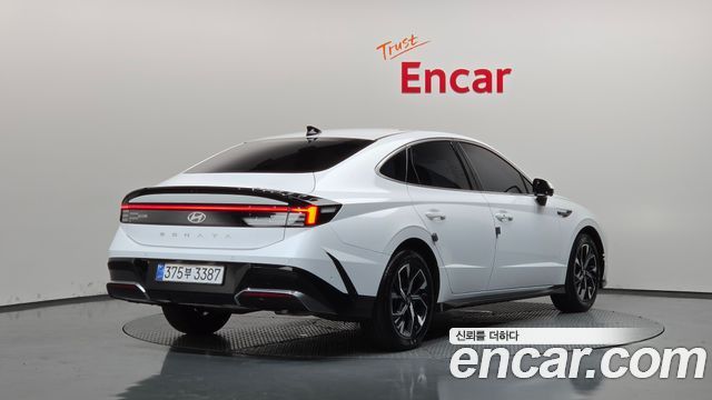Hyundai Sonata The Edge (DN8) 2.0 Exclusive 2025 — фото 2