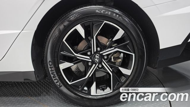 Hyundai Sonata The Edge (DN8) 2.0 Exclusive 2025 — фото 21