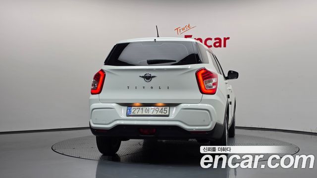 KG Mobility (SsangYong) Tivoli Air 1.5 A1 2WD 2022 — фото 4