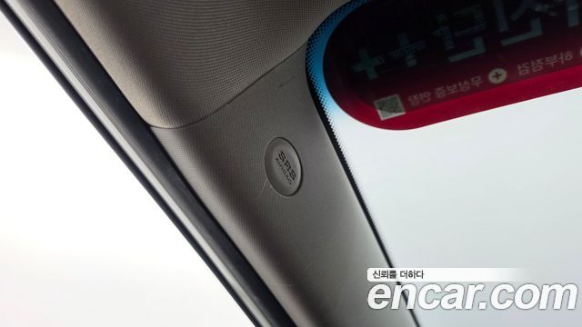 KG Mobility (SsangYong) Tivoli Air 1.5 A1 2WD 2022 — фото 35