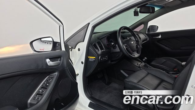 Kia K3 Diesel Trendy 2015 — фото 10