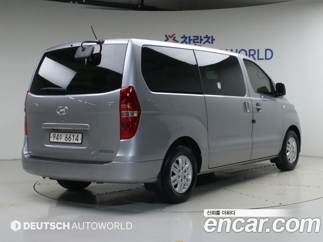 Hyundai Grand Starex Van 3-Seater Smart 2021 — фото 2