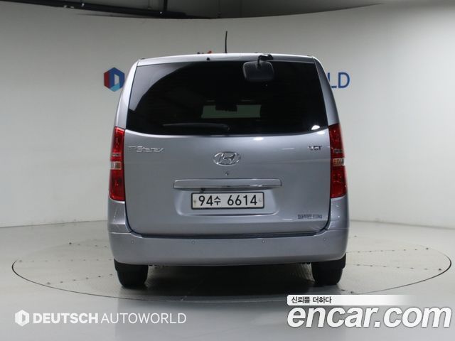 Hyundai Grand Starex Van 3-Seater Smart 2021 — фото 4