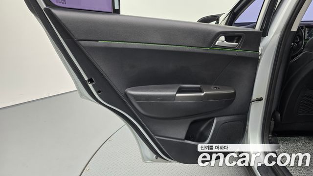Kia Sportage (IV) Diesel 1.7 2WD Trendy 2017 — фото 25