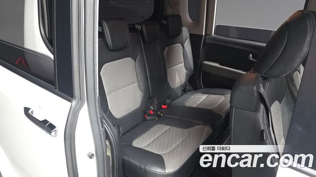 Kia Ray Prestige 2018 — фото 11