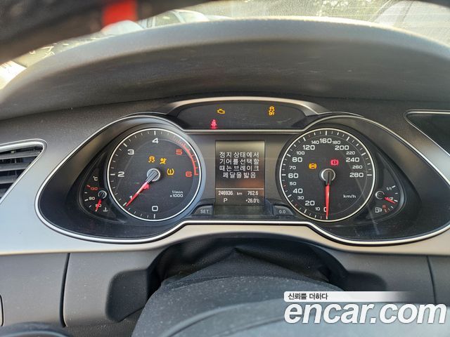 Audi A4 2.0 TDI B8 2014 — фото 9