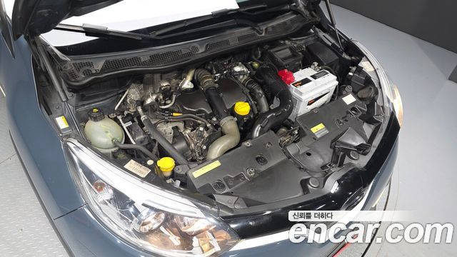 Renault Korea QM3 RE 2016 — фото 6