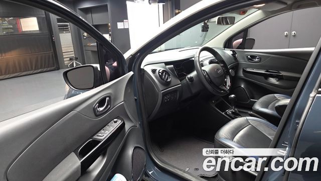 Renault Korea QM3 RE 2016 — фото 10