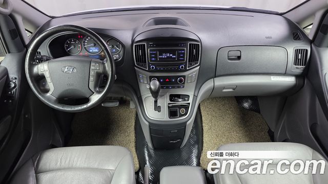 Hyundai Grand Starex Van 5-Seater Modern 2019 — фото 7