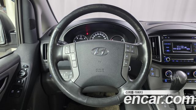 Hyundai Grand Starex Van 5-Seater Modern 2019 — фото 13