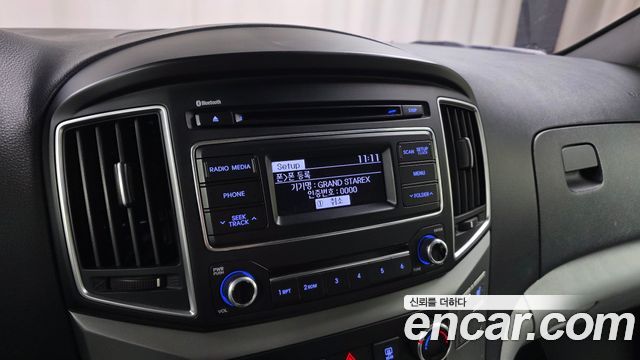 Hyundai Grand Starex Van 5-Seater Modern 2019 — фото 15