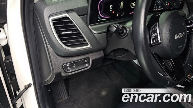 Kia Seltos Gasoline 1.6 Turbo 2WD Signature 2023 — фото 28