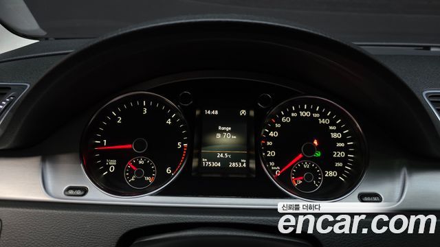 Volkswagen CC 2.0 TDI BlueMotion 2015 — фото 8