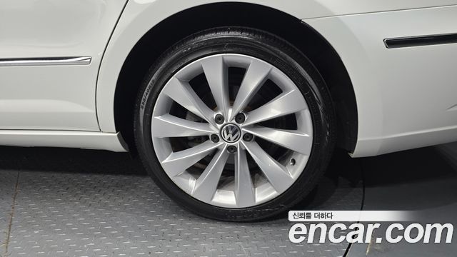 Volkswagen CC 2.0 TDI BlueMotion 2015 — фото 21