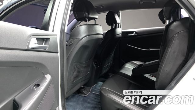 Hyundai Tucson Diesel 1.7 2WD Modern 2016 — фото 15