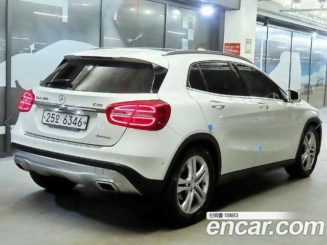 Mercedes-Benz GLA-Class (X156) GLA200 CDI 2015 — фото 4