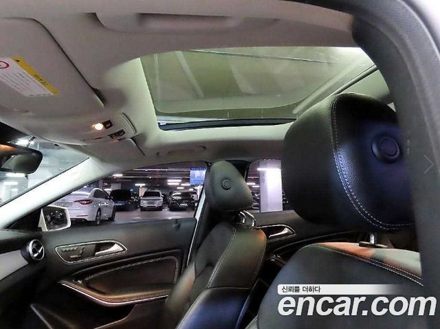 Mercedes-Benz GLA-Class (X156) GLA200 CDI 2015 — фото 18