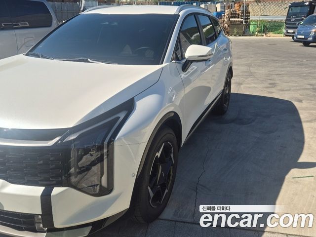 Kia Sportage (V) Gasoline 1.6 Turbo 2WD Signature 2025 — фото 3