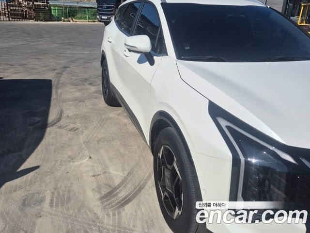 Kia Sportage (V) Gasoline 1.6 Turbo 2WD Signature 2025 — фото 4