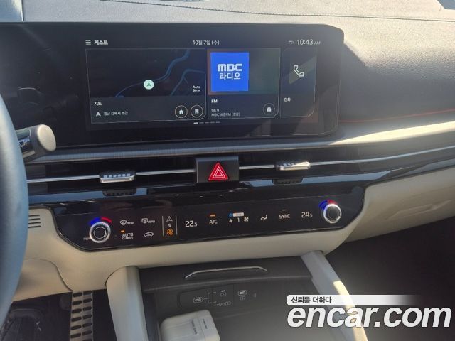 Kia Sportage (V) Gasoline 1.6 Turbo 2WD Signature 2025 — фото 10