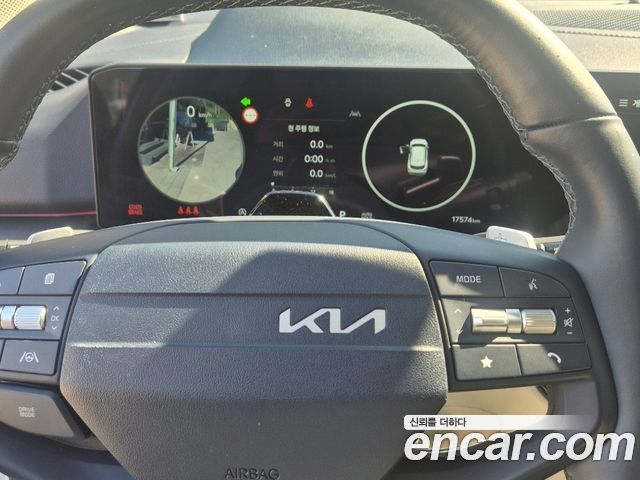 Kia Sportage (V) Gasoline 1.6 Turbo 2WD Signature 2025 — фото 15