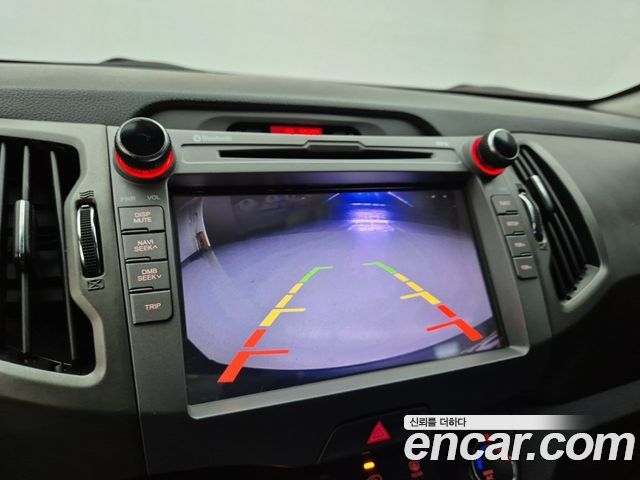 Kia Sportage R Diesel 2WD Luxury 2014 — фото 18