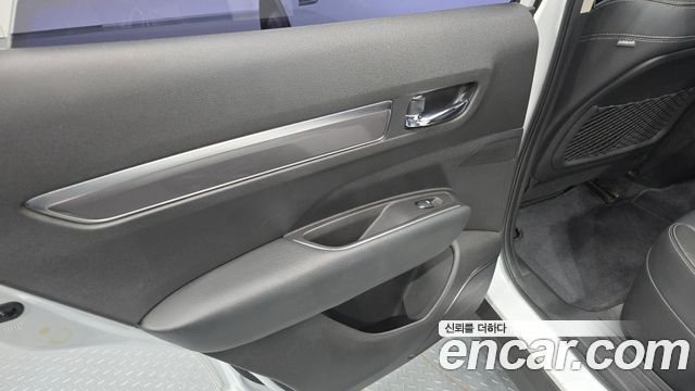 Renault Korea QM6 Diesel 2WD RE 2019 — фото 25