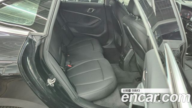 BMW 2 Series Gran Coupe (F44) 220i Advantage 2021 — фото 17