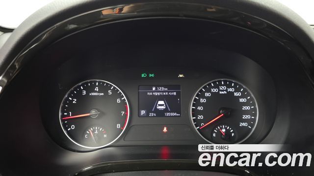 Kia Seltos Gasoline 1.6 Turbo 2WD Signature 2021 — фото 8