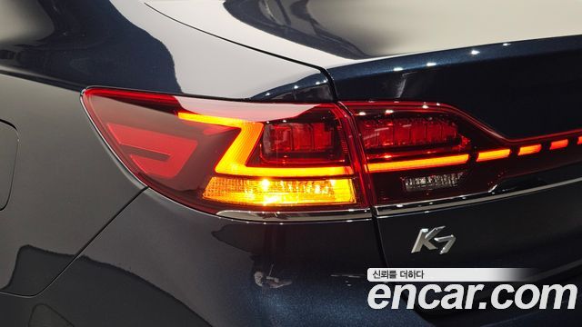 Kia K7 Premier 2.5 GDI X Edition 2020 — фото 23