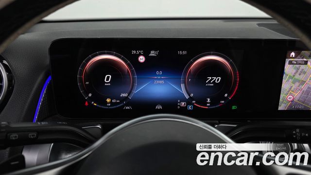 Mercedes-Benz GLB-Class (X247) GLB200 d 2023 — фото 8