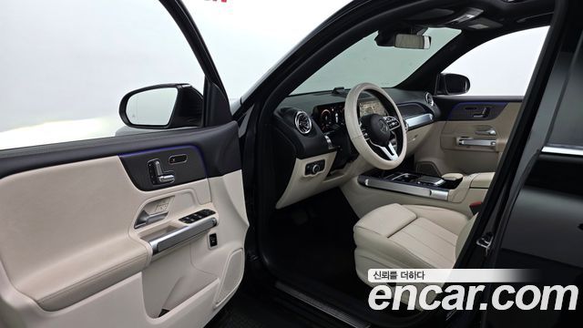 Mercedes-Benz GLB-Class (X247) GLB200 d 2023 — фото 10