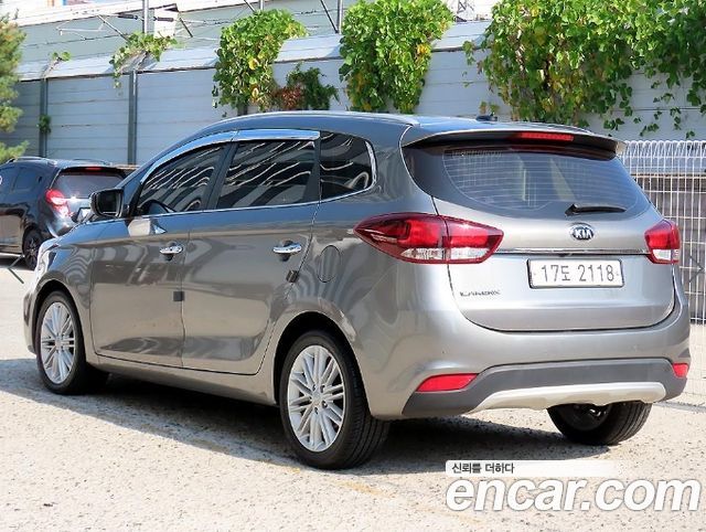 Kia Carens 1.7 VGT Prestige 2017 — фото 3