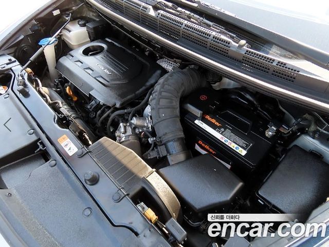Kia Carens 1.7 VGT Prestige 2017 — фото 23