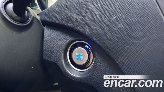 Hyundai Santa Fe The Prime Diesel 2.0 2WD Premium 2016 — фото 27