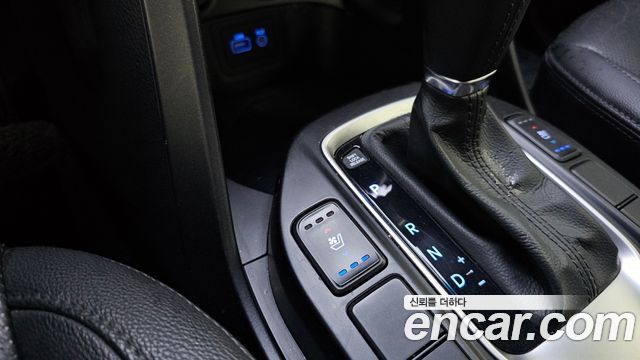 Hyundai Santa Fe The Prime Diesel 2.0 2WD Premium 2016 — фото 29