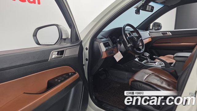 KG Mobility (SsangYong) Rexton Sports Khan Diesel 2.2 4WD Professional S (5-Link) 2019 — фото 10