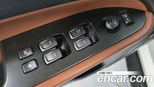 KG Mobility (SsangYong) Rexton Sports Khan Diesel 2.2 4WD Professional S (5-Link) 2019 — фото 11