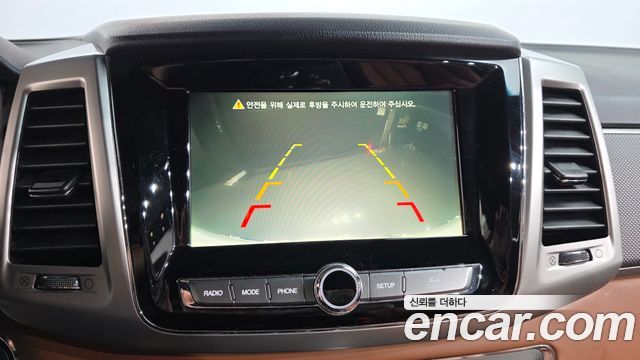 KG Mobility (SsangYong) Rexton Sports Khan Diesel 2.2 4WD Professional S (5-Link) 2019 — фото 15