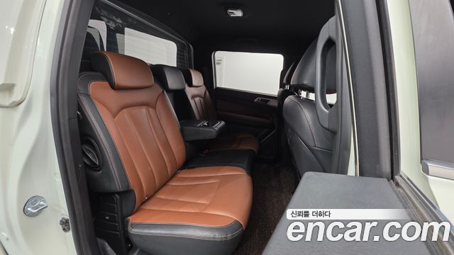 KG Mobility (SsangYong) Rexton Sports Khan Diesel 2.2 4WD Professional S (5-Link) 2019 — фото 19
