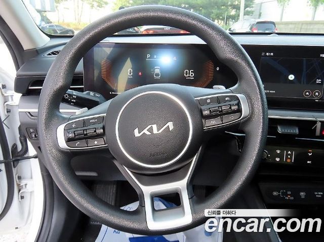 Kia K5 (III) 2.0 Prestige 2024 — фото 8