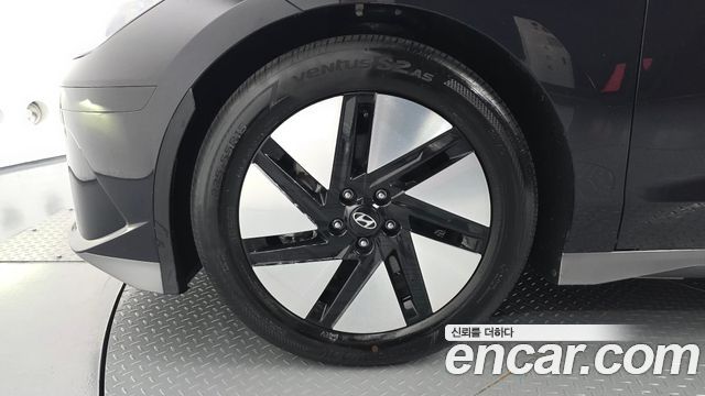 Hyundai Ioniq 6 Standard E-Value+ 2025 — фото 5