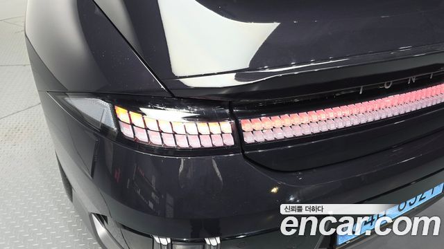 Hyundai Ioniq 6 Standard E-Value+ 2025 — фото 23