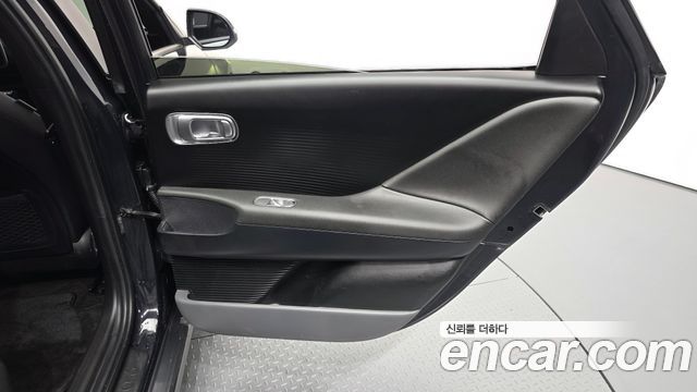 Hyundai Ioniq 6 Standard E-Value+ 2025 — фото 25